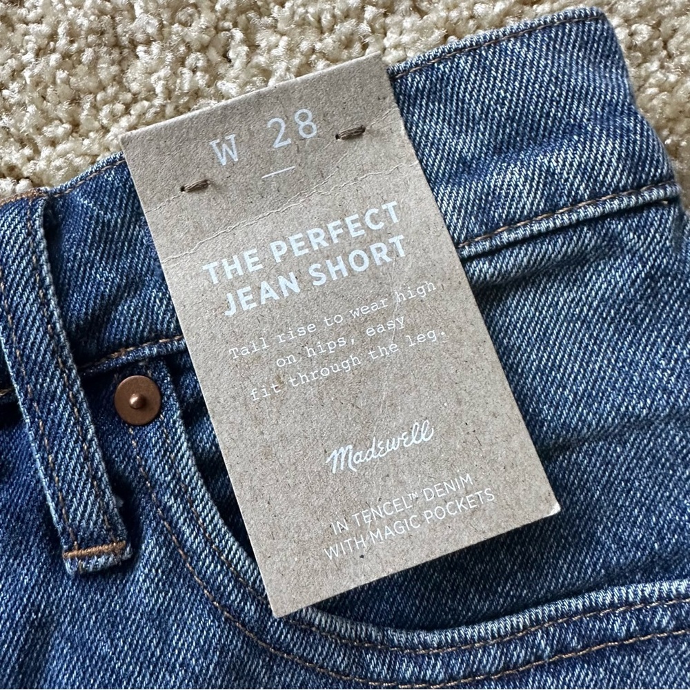 Madewell The Perfect Jean Short Size 28 High Rise Raw Hem Denim NWT - Picture 2 of 8